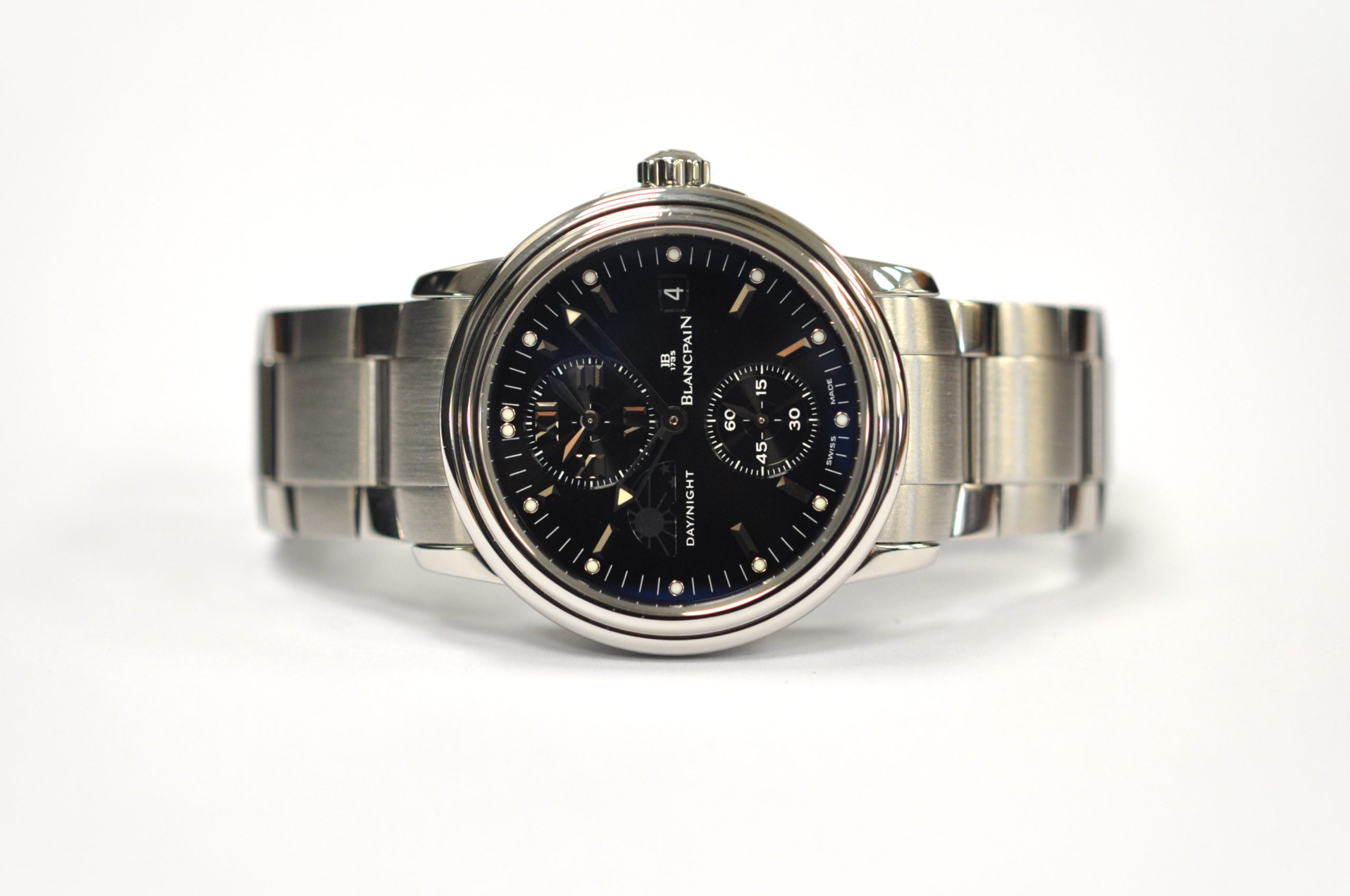 c2005 Leman Double Time Zone GMT 2160