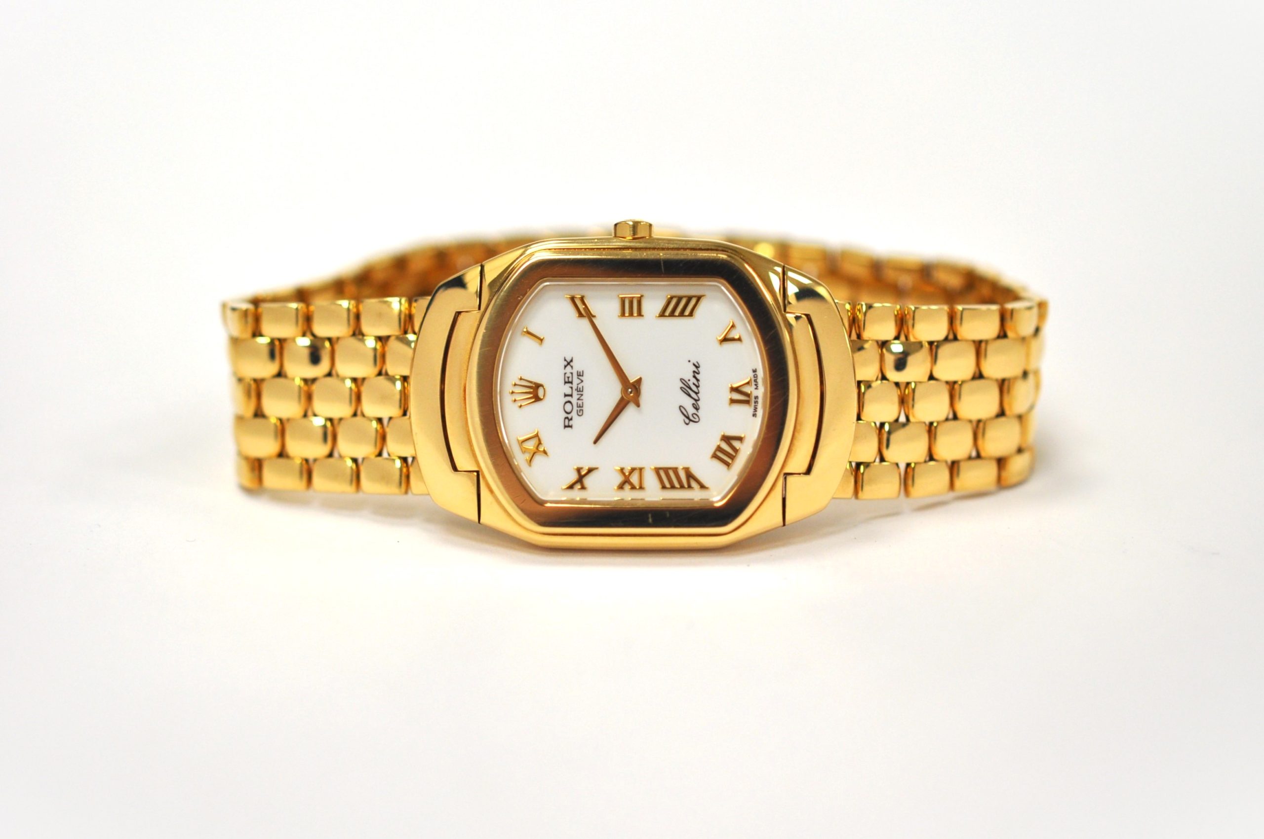 2000 18ct Gold Cellini 6633/8