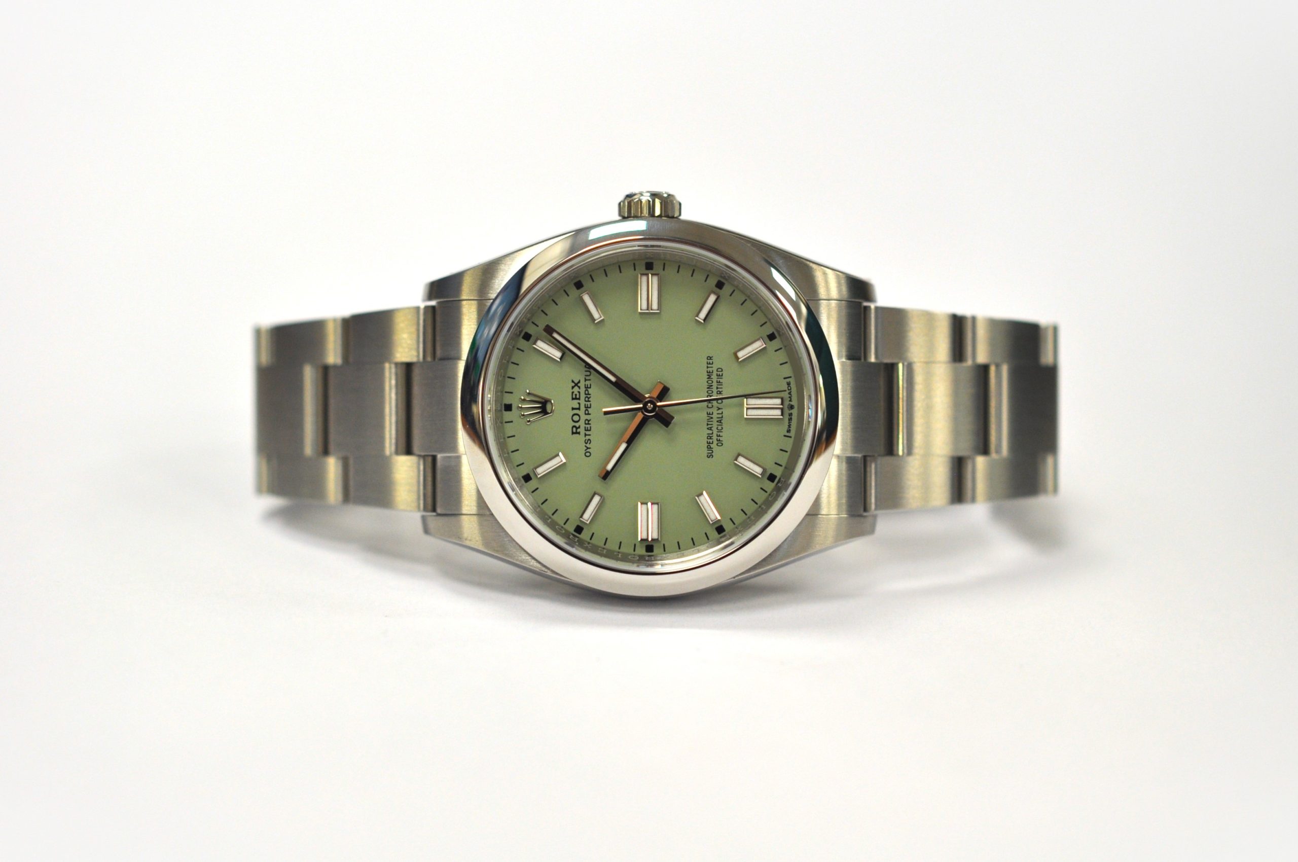 2025 Oyster Perpetual 'Pistachio' 126000