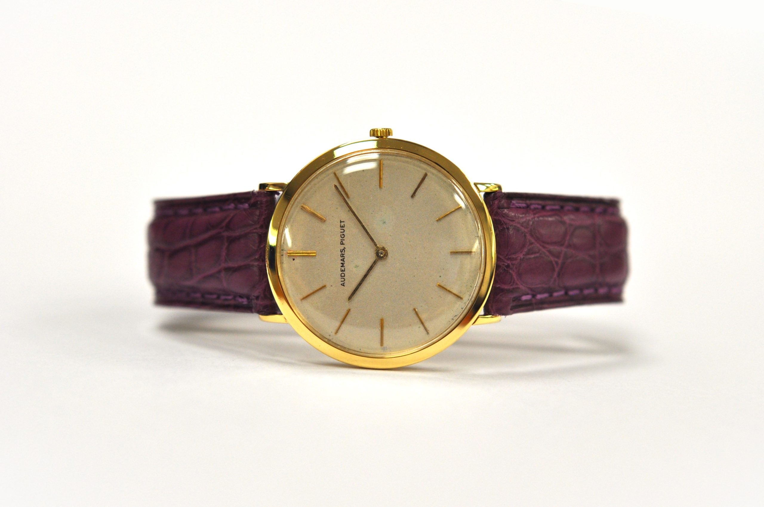 Classic Ultra Thin 2080