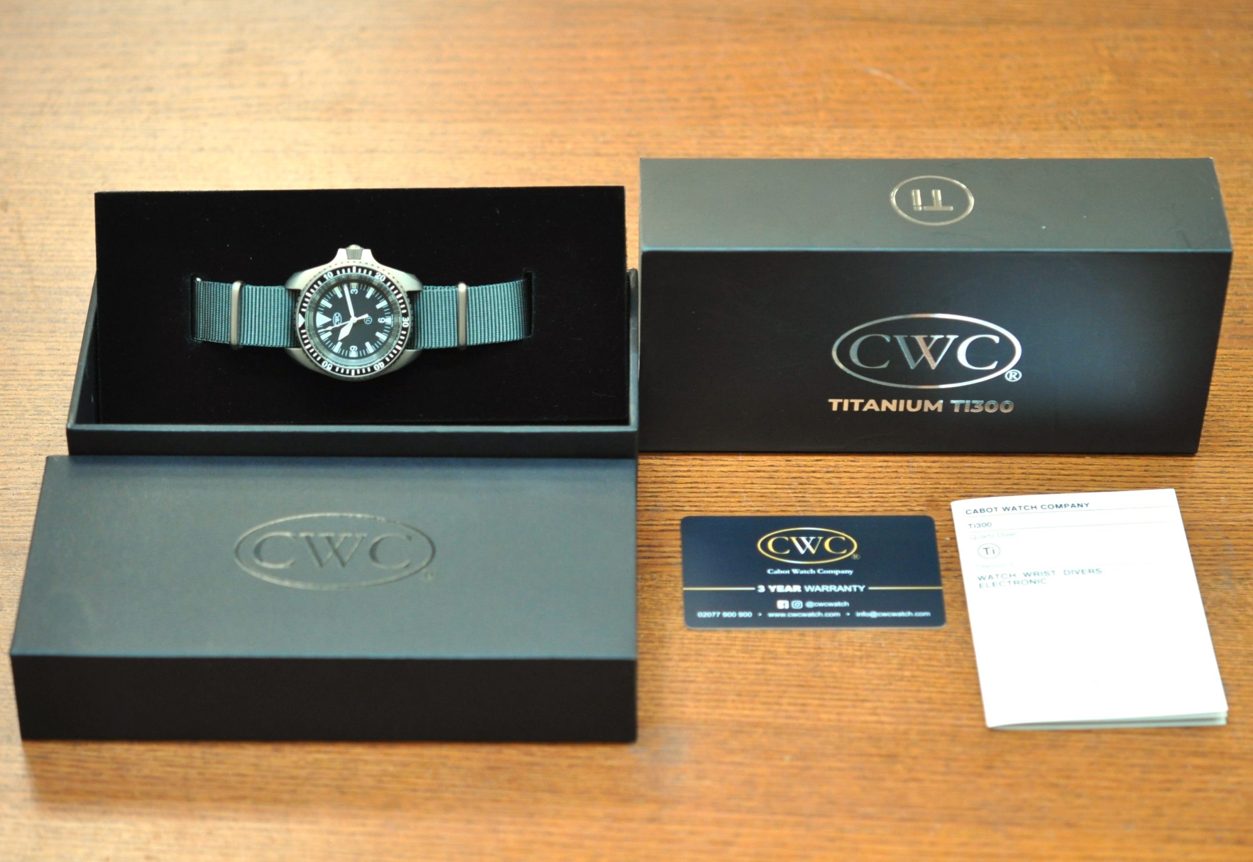 CWC 2025 Titanium 5 Quartz Divers Watch Ti300 - Hackett Watches