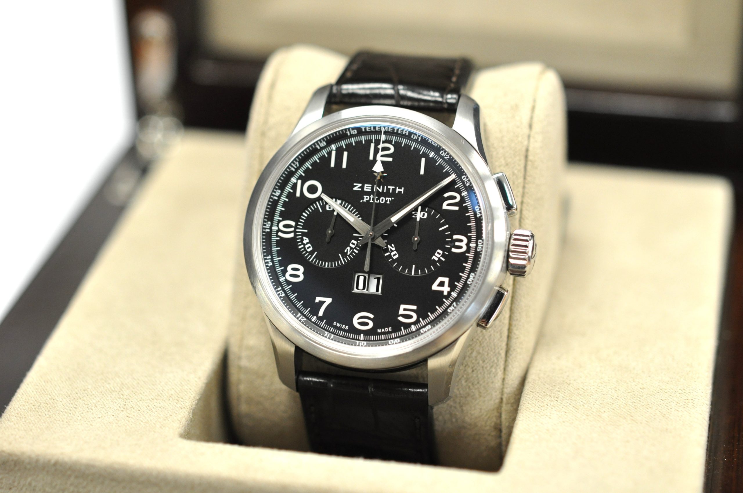 Zenith 2016 Pilot Big Date Special Chrono - Hackett Watches